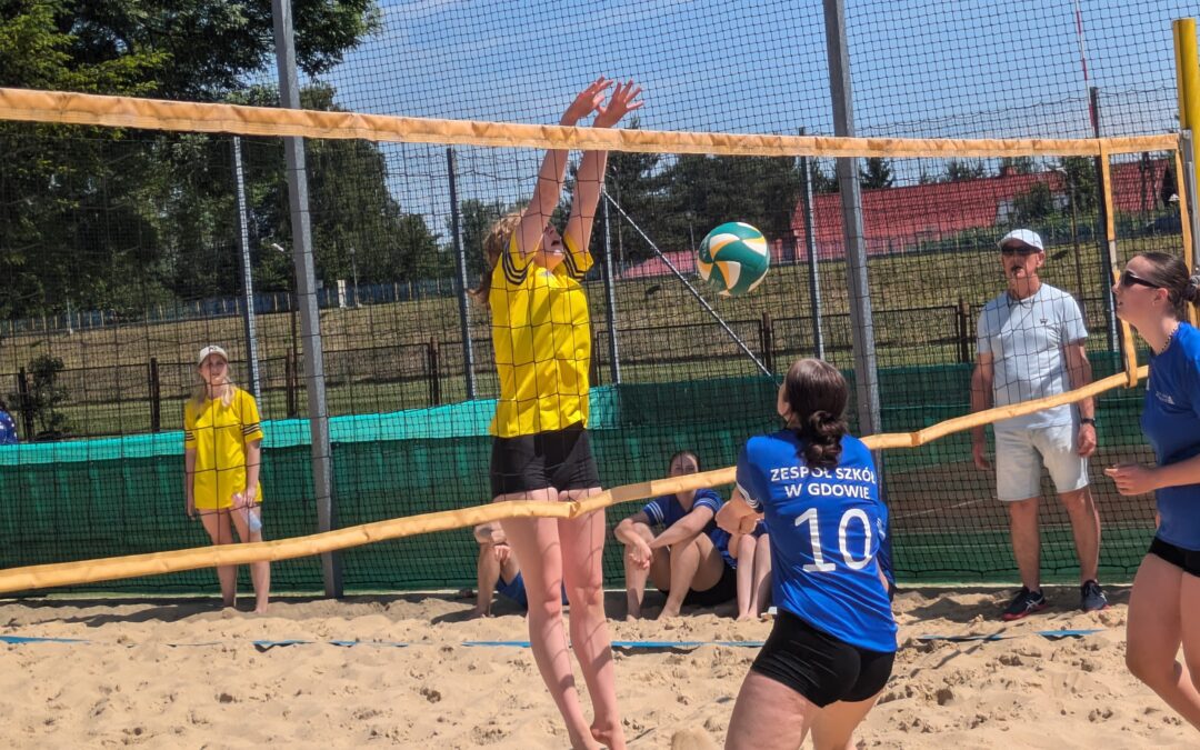 Piłka plażowa dziewcząt i chłopców LICEALIADA – WYNIKI